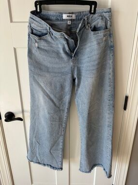 Mica Light Blue Straight-Leg Jeans